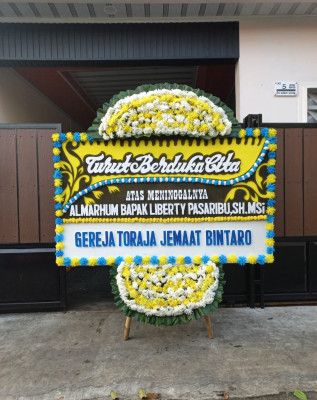 Papan Bunga Duka di Sumedang