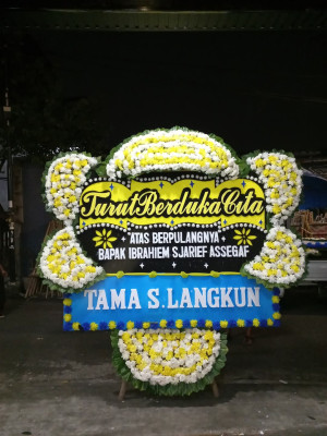 Papan Bunga Duka di Sumedang